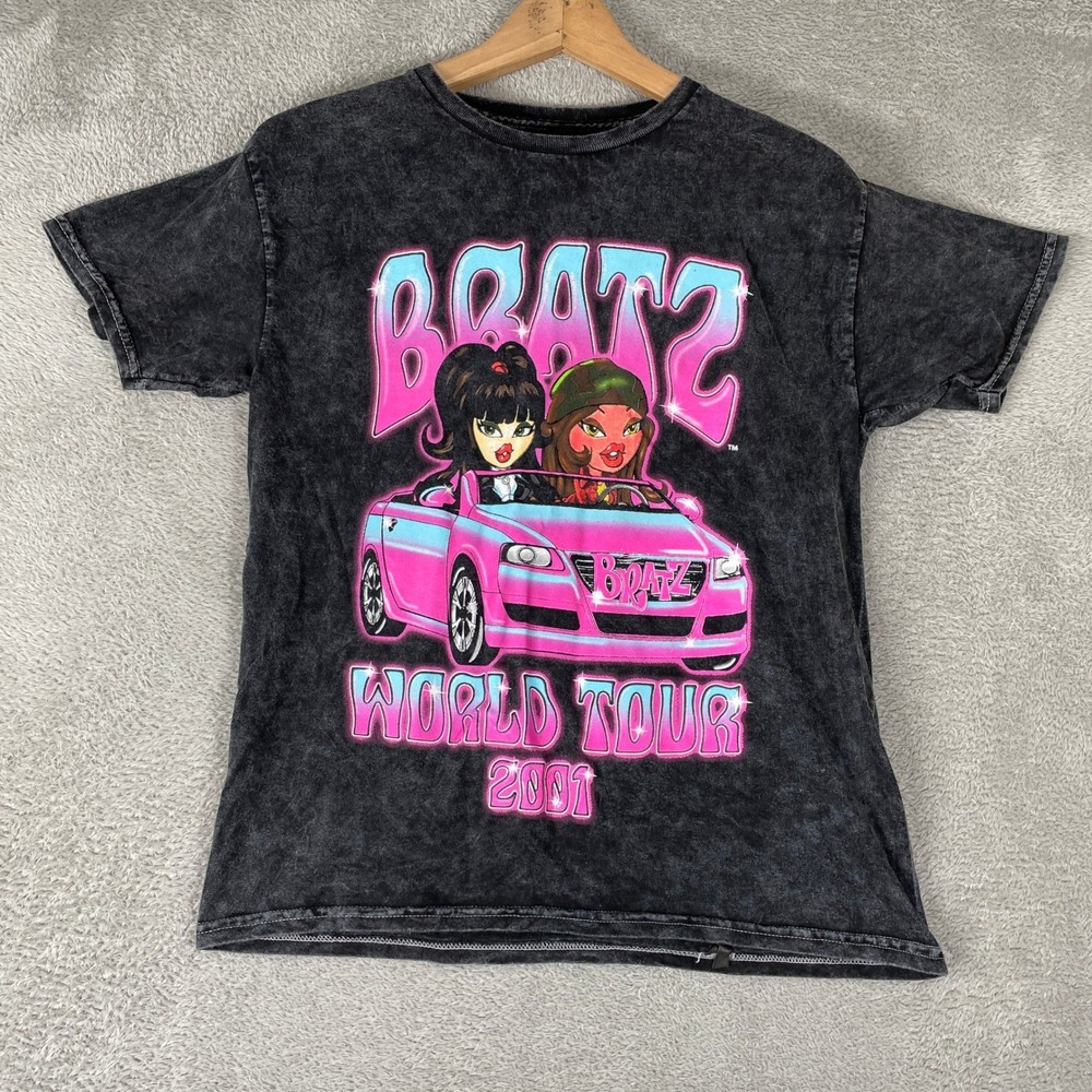 Bratz World Tour Shirt Womens XS Black Mineral Wash Y2K 2001 Concert Acid Wash